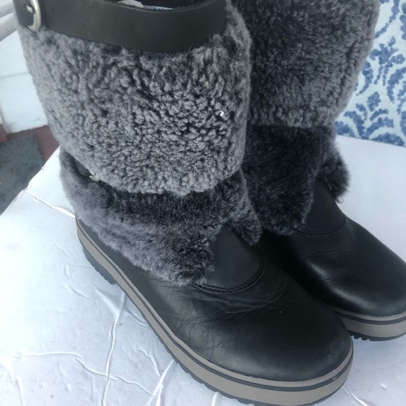 Ugg Boots 6 - Picture 4 of 8